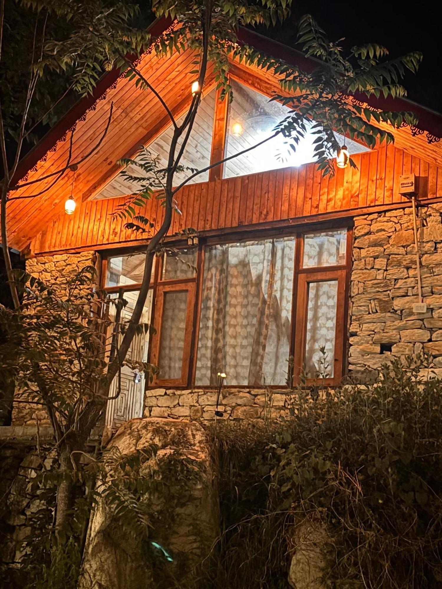 The Cozy Cabin, Jibhi Banjār Exterior foto